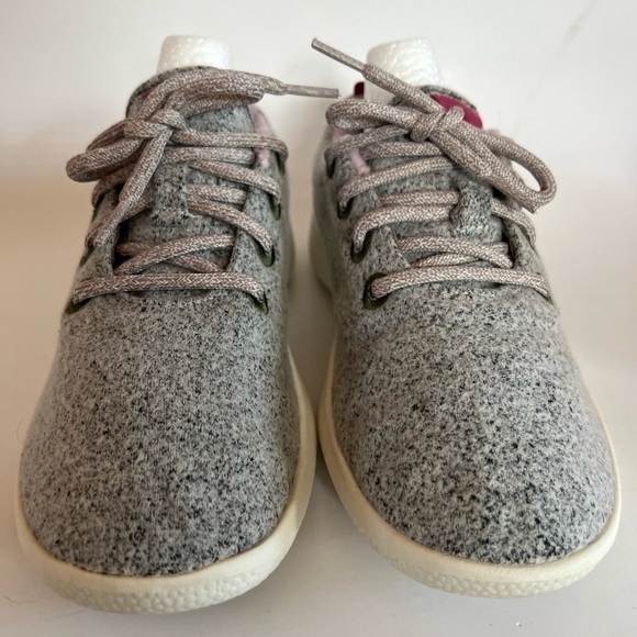 Allbirds Merino Wool Runners Lace-Up Shoes WR /W7 Women's Gray Grey - Picture 4 of 7